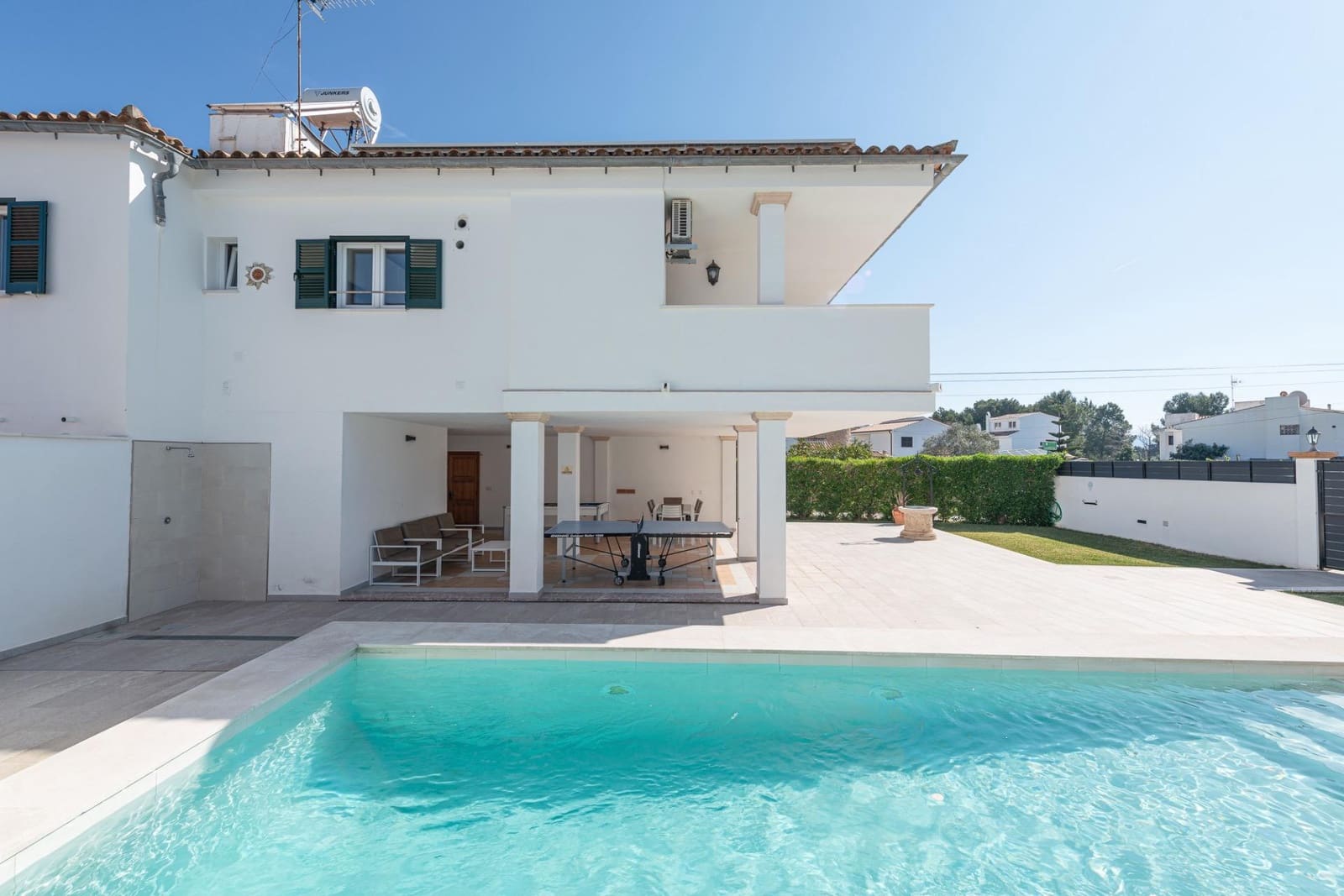 Chalet de 4 habitaciones en Pollensa / Pollença en venta con piscina garaje - 1.395.000 € (Ref: 9788551)