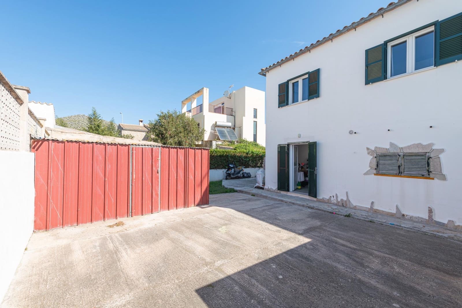 Chalet de 4 habitaciones en Pollensa / Pollença en venta con piscina garaje - 1.395.000 € (Ref: 9788551)