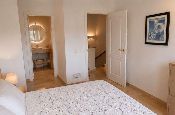 2 slaapkamer Appartement te koop in Alcudia met zwembad - € 375.000 (Ref: 9846621)