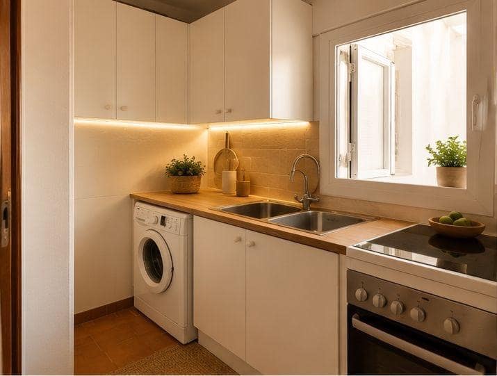2 slaapkamer Appartement te koop in Puerto de Alcudia - € 320.000 (Ref: 9849617)