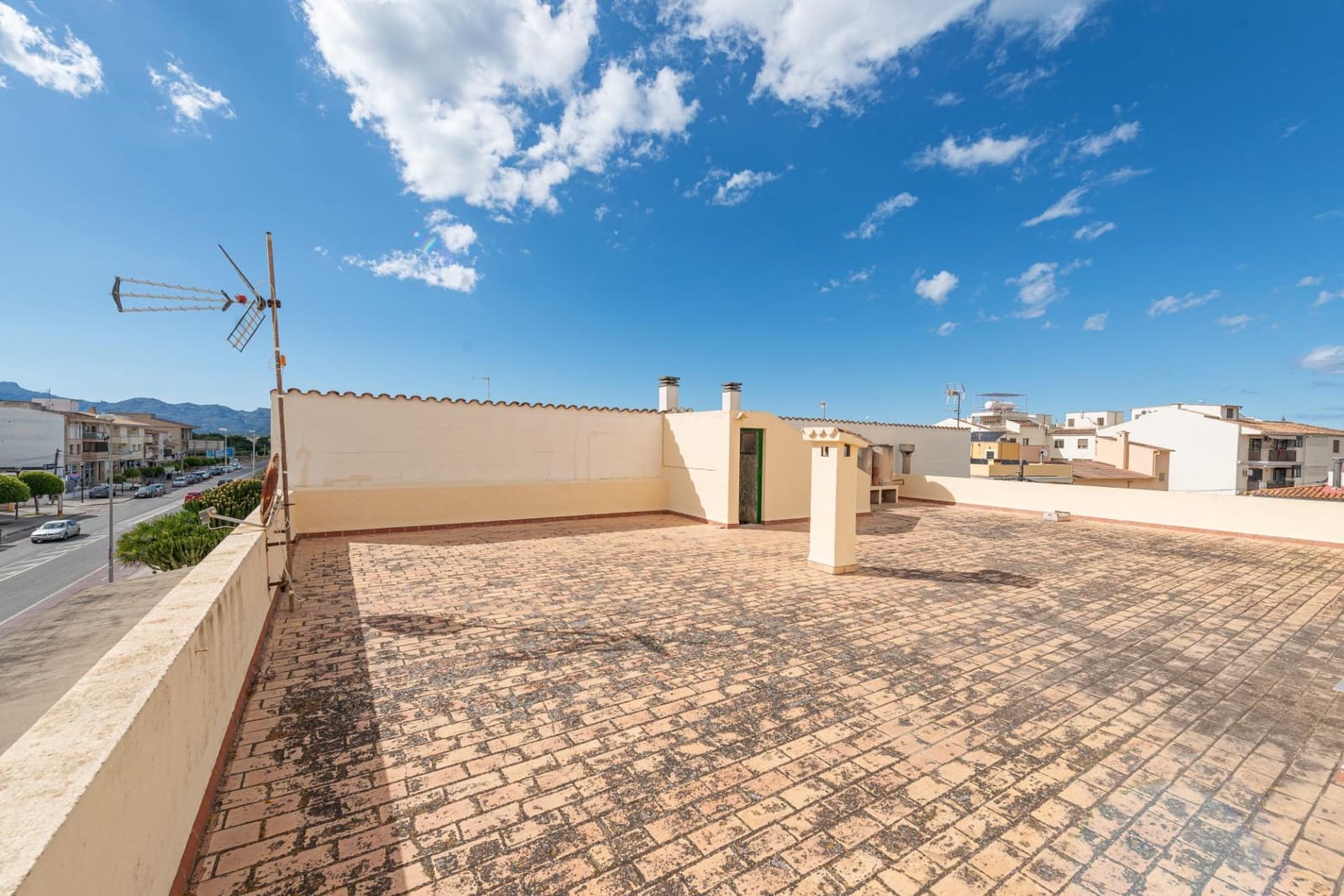 4 soveværelse Villa til salg i Alcudia med garage - € 650.000 (Ref: 9857674)