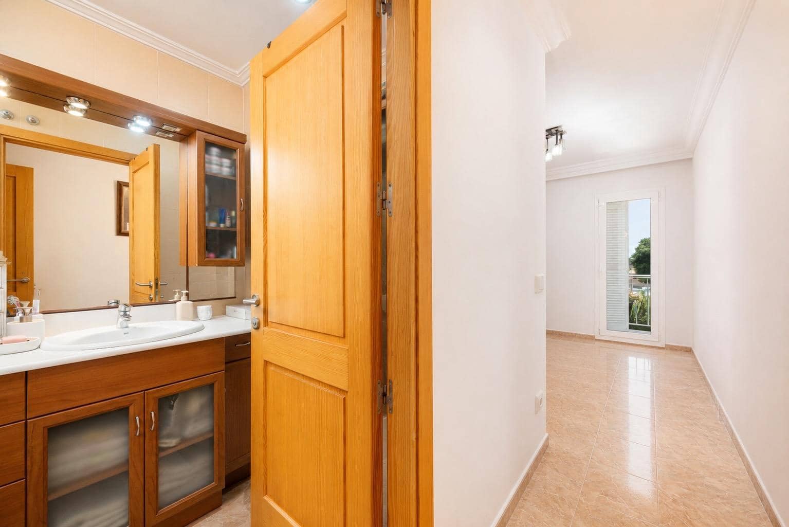 4 makuuhuone Huoneisto myytävänä paikassa Alcudia - 450 000 € (Ref: 9927622)