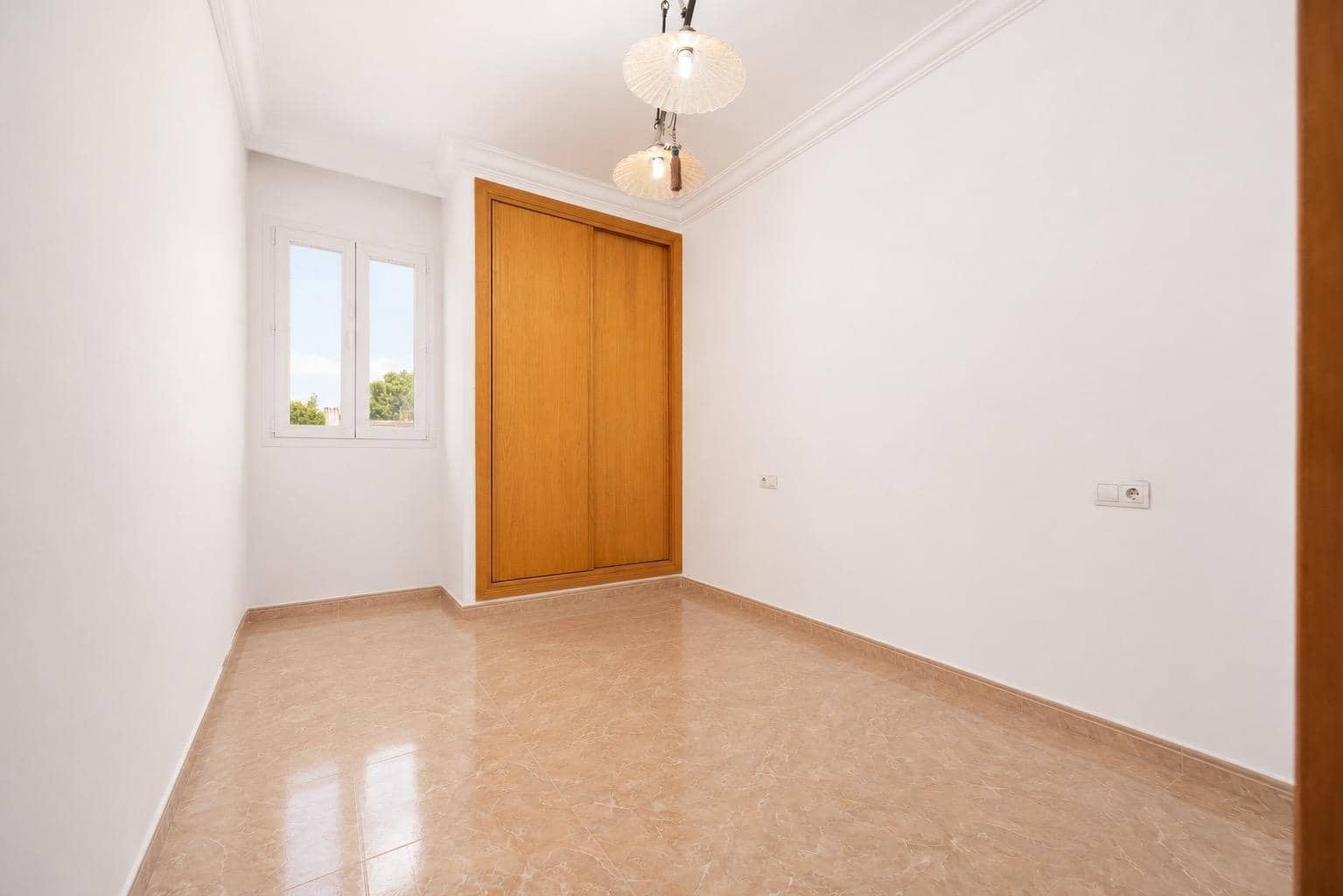 4 makuuhuone Huoneisto myytävänä paikassa Alcudia - 450 000 € (Ref: 9927622)
