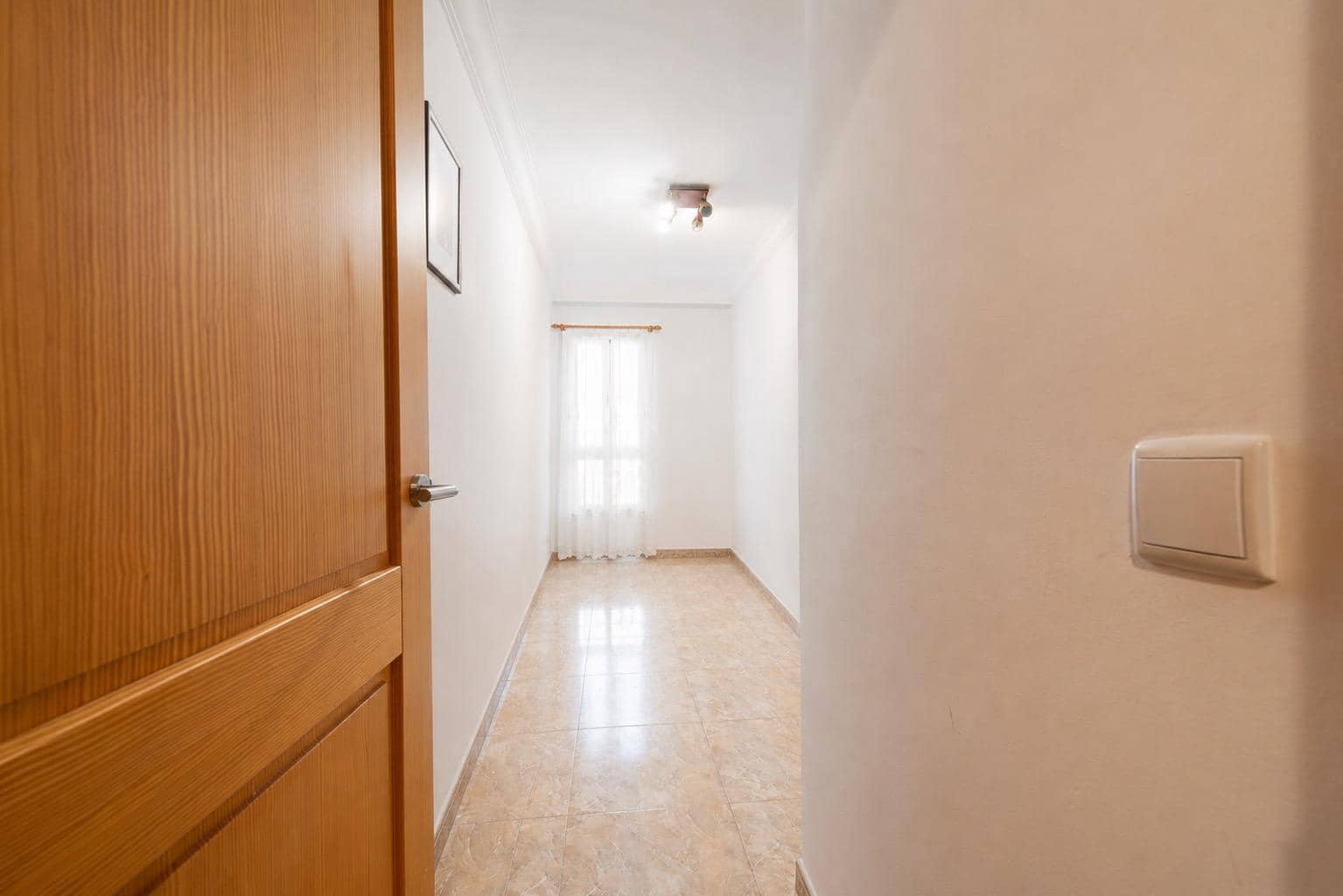 4 makuuhuone Huoneisto myytävänä paikassa Alcudia - 450 000 € (Ref: 9927622)