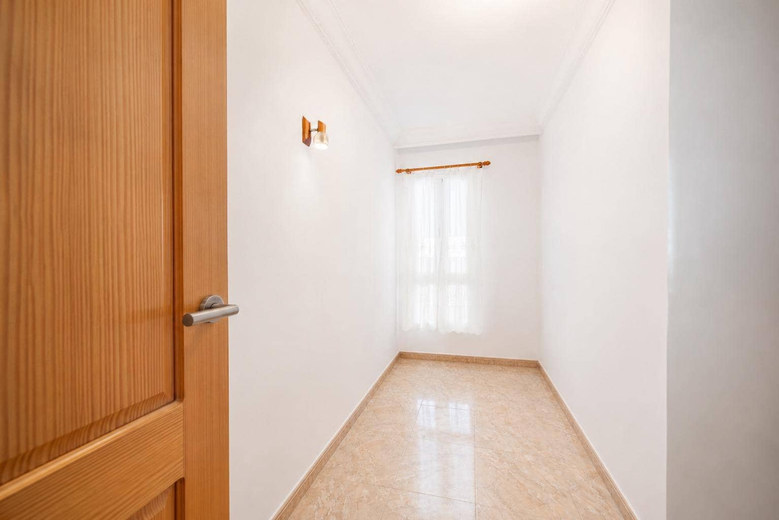 4 makuuhuone Huoneisto myytävänä paikassa Alcudia - 450 000 € (Ref: 9927622)