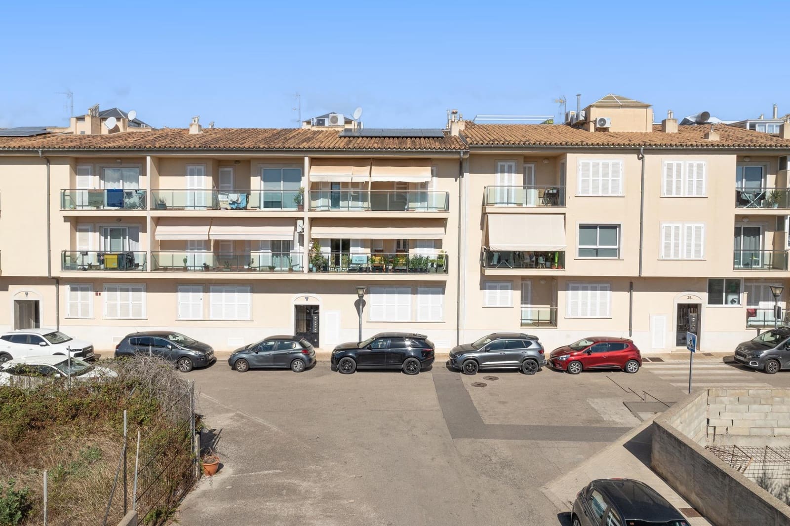 4 bedroom Apartment for sale in Alcudia - € 425,000 (Ref: 9927622)