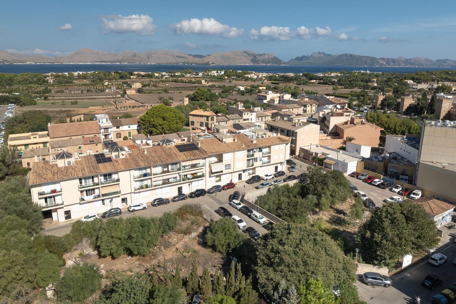 4 bedroom Apartment for sale in Alcudia - € 425,000 (Ref: 9927622)