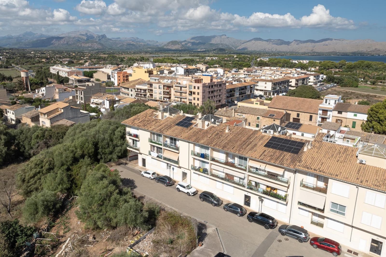 4 bedroom Apartment for sale in Alcudia - € 425,000 (Ref: 9927622)