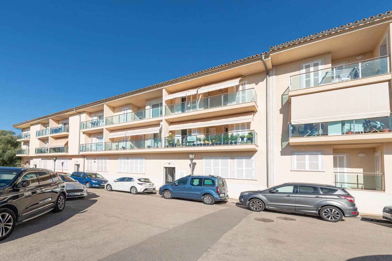 4 bedroom Apartment for sale in Alcudia - € 425,000 (Ref: 9927622)