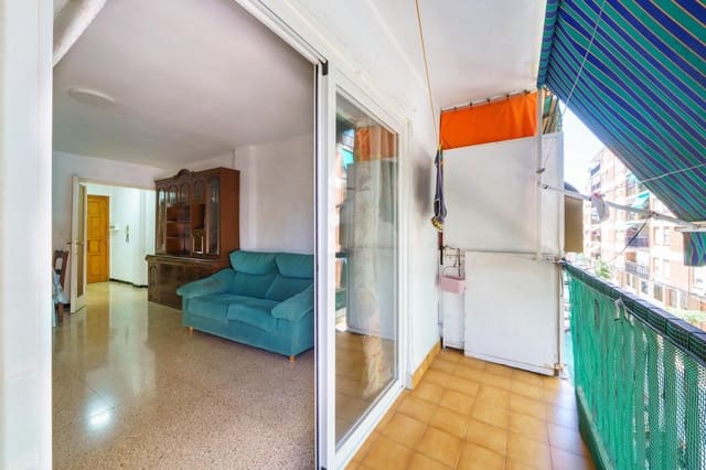 4 soveværelse Lejlighed til salg i Palma de Mallorca - € 305.000 (Ref: 9945908)