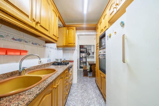 4 soveværelse Lejlighed til salg i Palma de Mallorca - € 305.000 (Ref: 9945908)