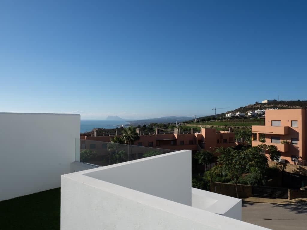 3 chambre Villa/Maison Semi-Mitoyenne à vendre à Manilva avec piscine garage - 603 000 € (Ref: 9723745)