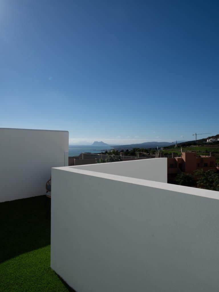 3 chambre Villa/Maison Semi-Mitoyenne à vendre à Manilva avec piscine garage - 603 000 € (Ref: 9723745)