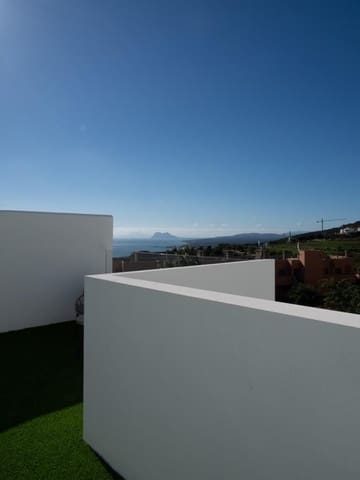 3 slaapkamer Halfvrijstaande villa te koop in Chullera, Manilva met zwembad garage - € 603.000 (Ref: 9723745)