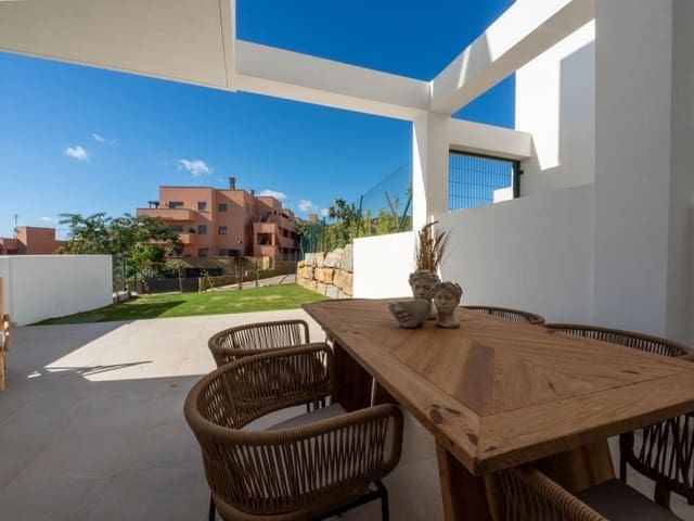 3 slaapkamer Halfvrijstaande villa te koop in Chullera, Manilva met zwembad garage - € 603.000 (Ref: 9723745)