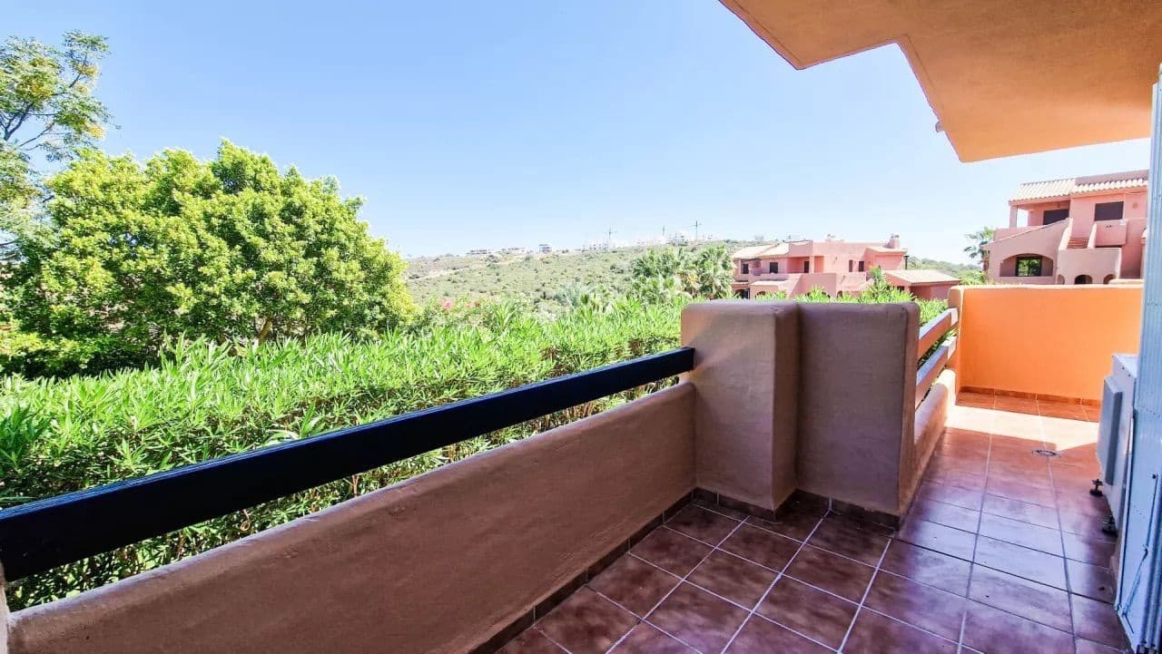 3 Zimmer Wohnung zu verkaufen in Bahia de Casares mit Pool Garage - 260.000 € (Ref: 9723751)