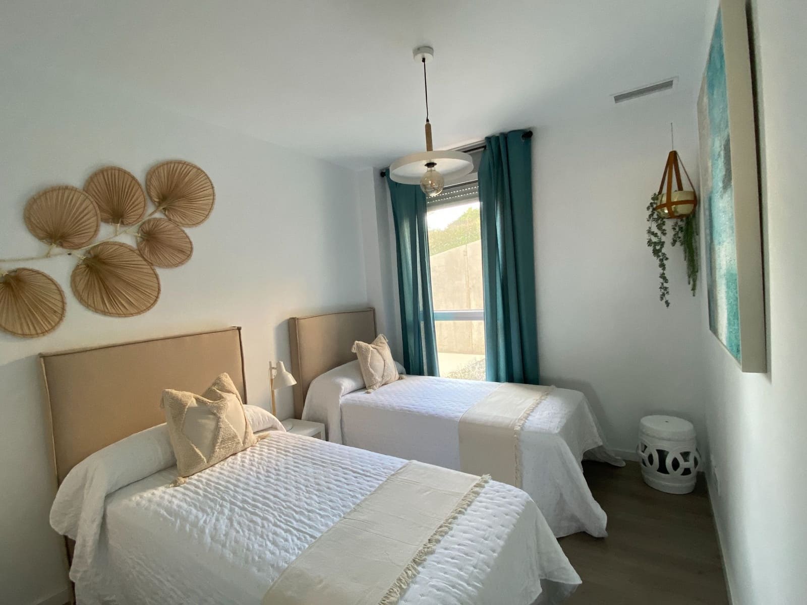 2 Zimmer Wohnung zu verkaufen in Estepona mit Pool Garage - 280.000 € (Ref: 9723762)