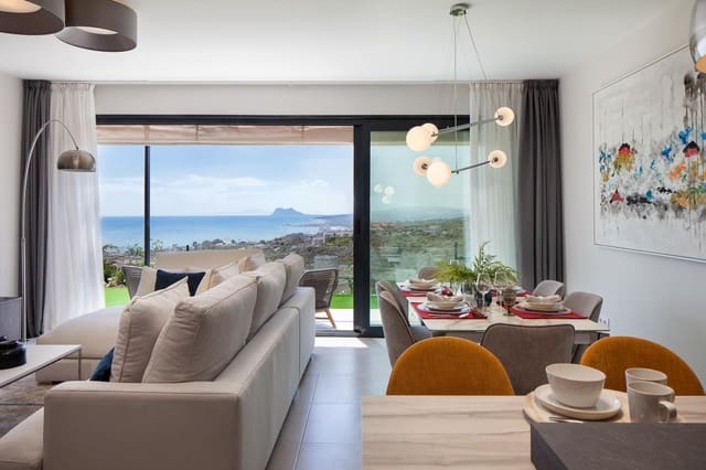 3 quarto Moradia Geminada para venda em Manilva com piscina garagem - 530 000 € (Ref: 9723766)