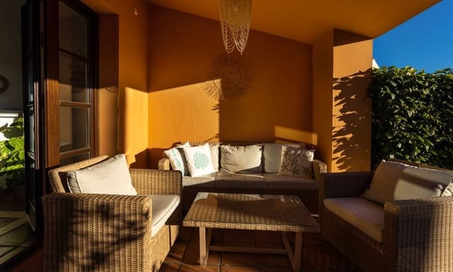 2 chambre Villa/Maison Semi-Mitoyenne à vendre à Sotogrande Alto, San Roque avec piscine garage - 550 000 € (Ref: 9723767)