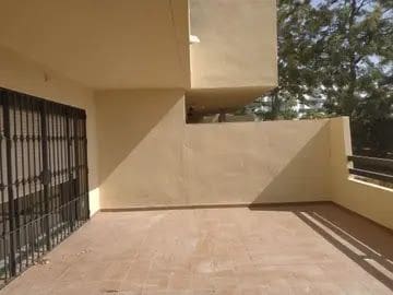 2 bedroom Flat for sale in Estepona with pool garage - € 220,000 (Ref: 9723768)