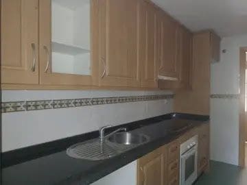 2 bedroom Flat for sale in Estepona with pool garage - € 220,000 (Ref: 9723768)