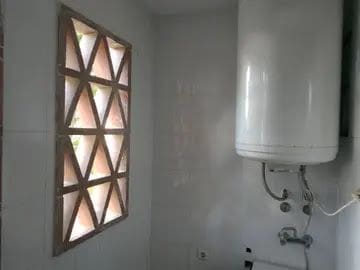 2 bedroom Flat for sale in Estepona with pool garage - € 220,000 (Ref: 9723768)