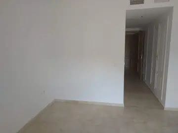 2 bedroom Flat for sale in Estepona with pool garage - € 220,000 (Ref: 9723768)