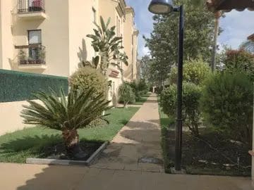 2 bedroom Flat for sale in Estepona with pool garage - € 220,000 (Ref: 9723768)