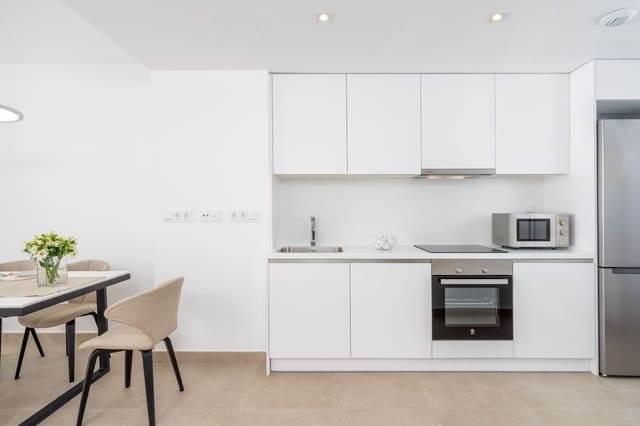 3 quarto Moradia Geminada para venda em Estepona Golf, Estepona com piscina garagem - 348 000 € (Ref: 9723773)