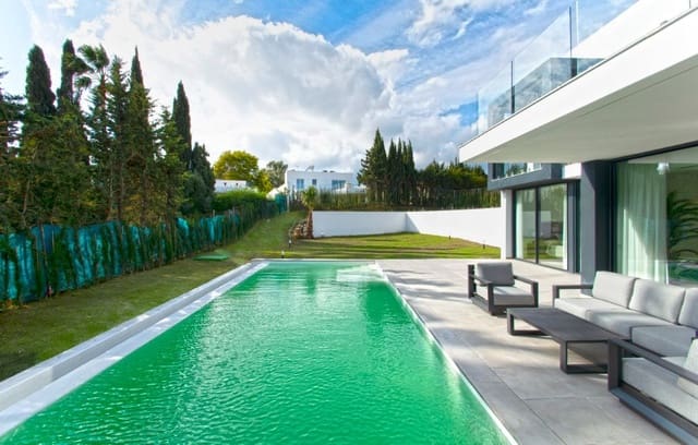 4 soveværelse Villa til salg i Valle Romano Golf, Estepona med swimmingpool garage - € 1.499.000 (Ref: 9723776)