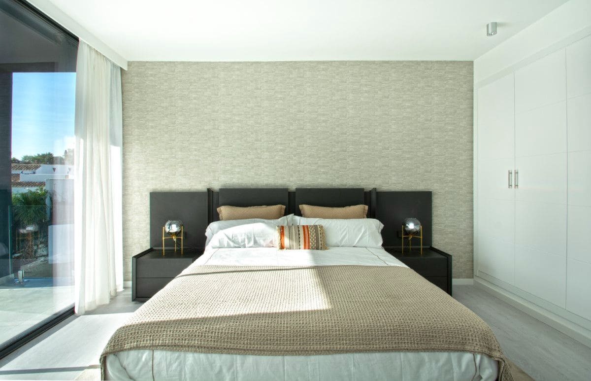 4 soveværelse Villa til salg i Estepona med swimmingpool garage - € 1.499.000 (Ref: 9723776)