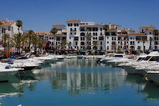 2 chambre Appartement à vendre à Bahia de Casares avec piscine garage - 395 000 € (Ref: 9751639)