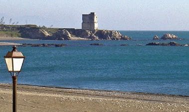 2 slaapkamer Flat te koop in Bahia de Casares met zwembad garage - € 395.000 (Ref: 9751641)