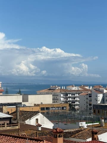 Studio till salu i San Luis de Sabinillas, Manilva med pool - 178 000 € (Ref: 9751642)