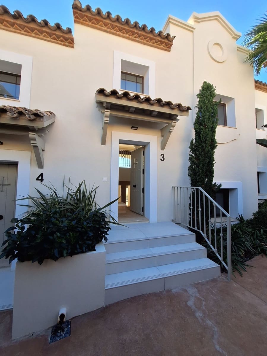 Pareado de 3 habitaciones en Estepona en venta con piscina garaje - 470.250 € (Ref: 9751643)