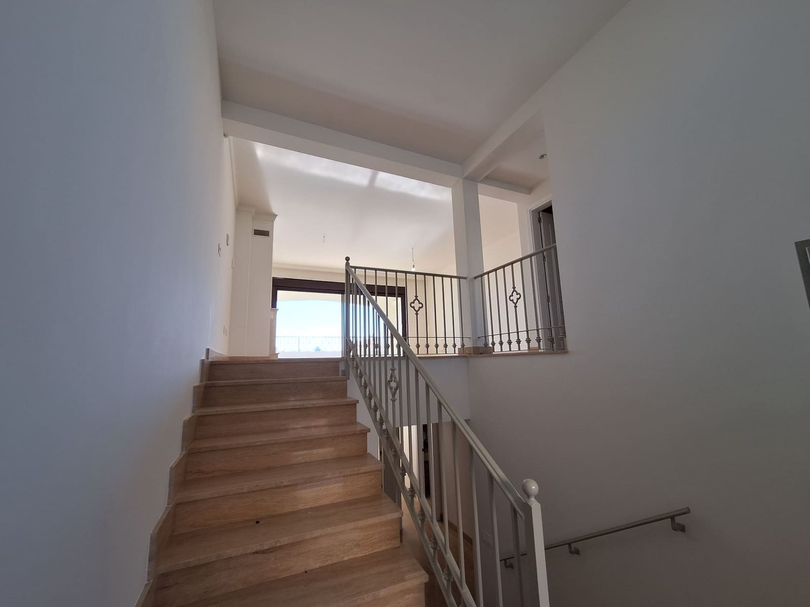 Pareado de 3 habitaciones en Estepona en venta con piscina garaje - 470.250 € (Ref: 9751643)