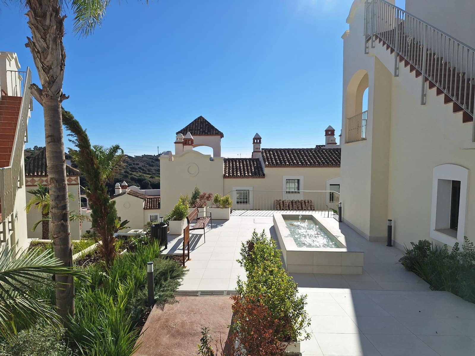 Pareado de 3 habitaciones en Estepona en venta con piscina garaje - 470.250 € (Ref: 9751643)