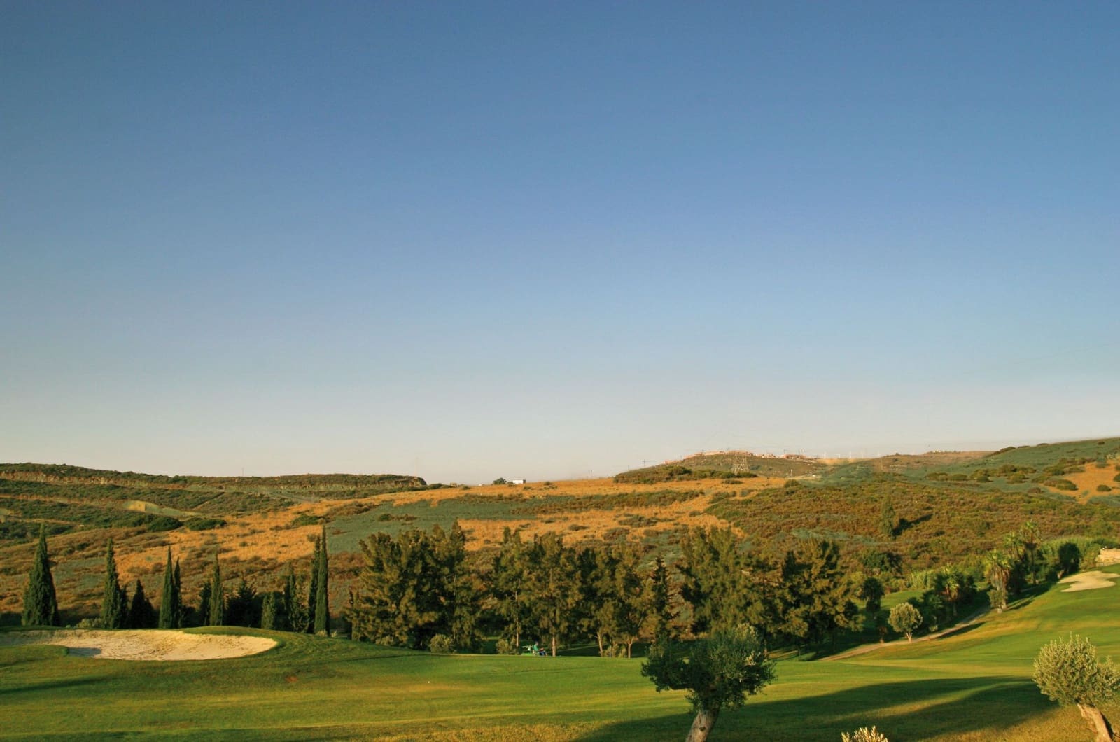 4 soveværelse Villa til salg i Estepona med swimmingpool garage - € 730.000 (Ref: 9751645)