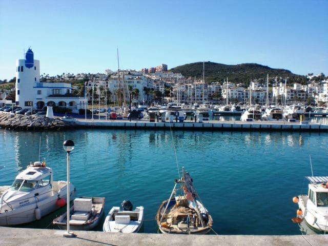 2 soverom Leilighet til salgs i Manilva med svømmebasseng garasje - € 351 520 (Ref: 9751646)