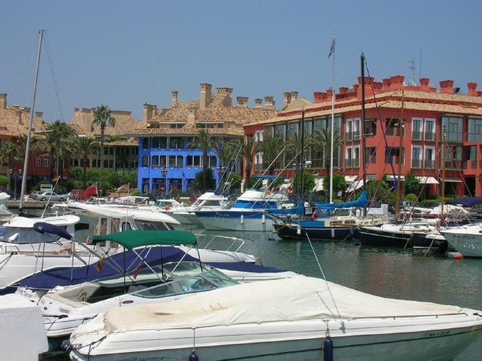 2 soverom Leilighet til salgs i Manilva med svømmebasseng garasje - € 351 520 (Ref: 9751646)