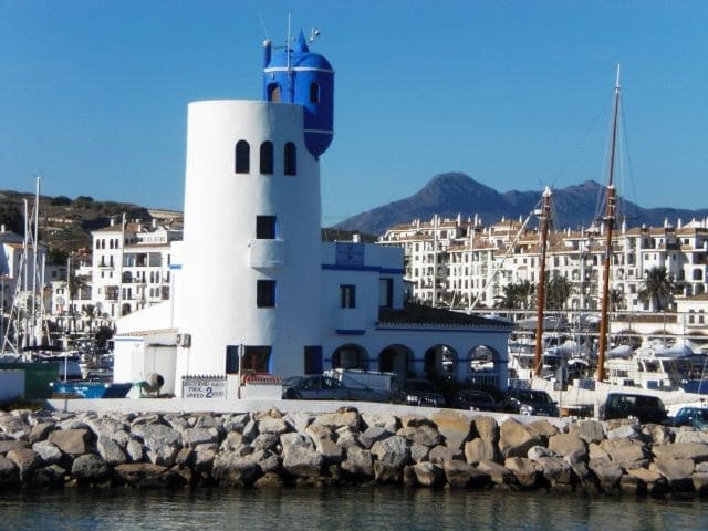 2 sypialnia Apartament na sprzedaż w San Luis de Sabinillas z basenem garażem - 297 000 € (Ref: 9751648)