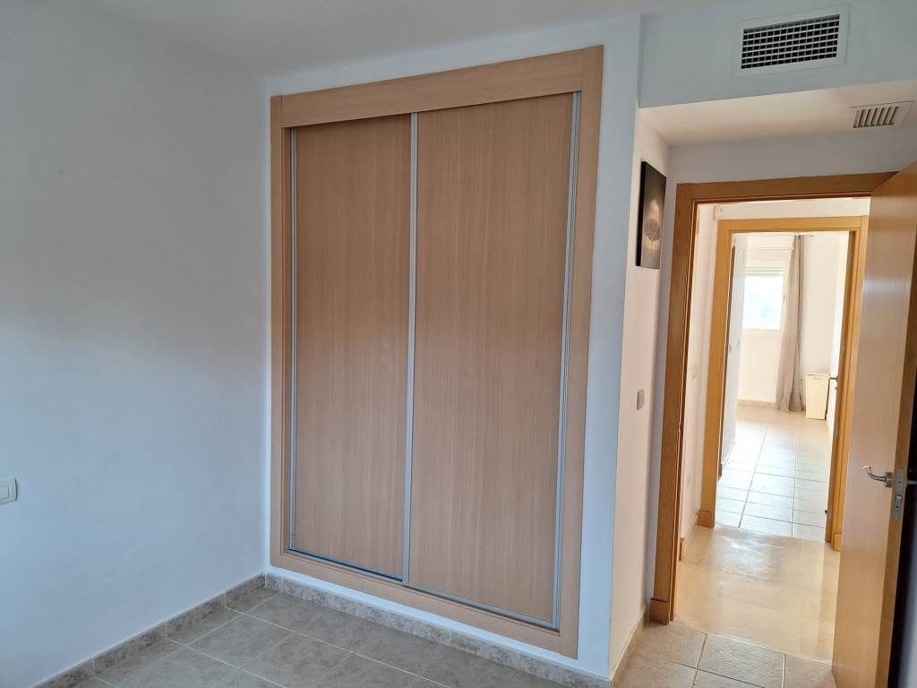 2 slaapkamer Appartement te koop in Bahia de Casares met zwembad garage - € 242.000 (Ref: 9751650)