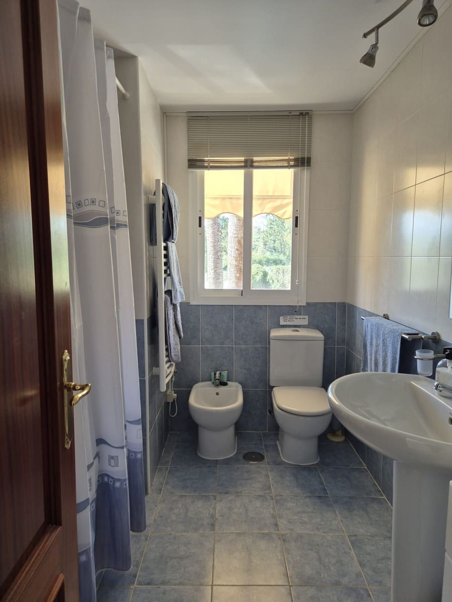 3 soverom Hus til salgs i Bahia de Casares med svømmebasseng garasje - € 295 000 (Ref: 9758553)