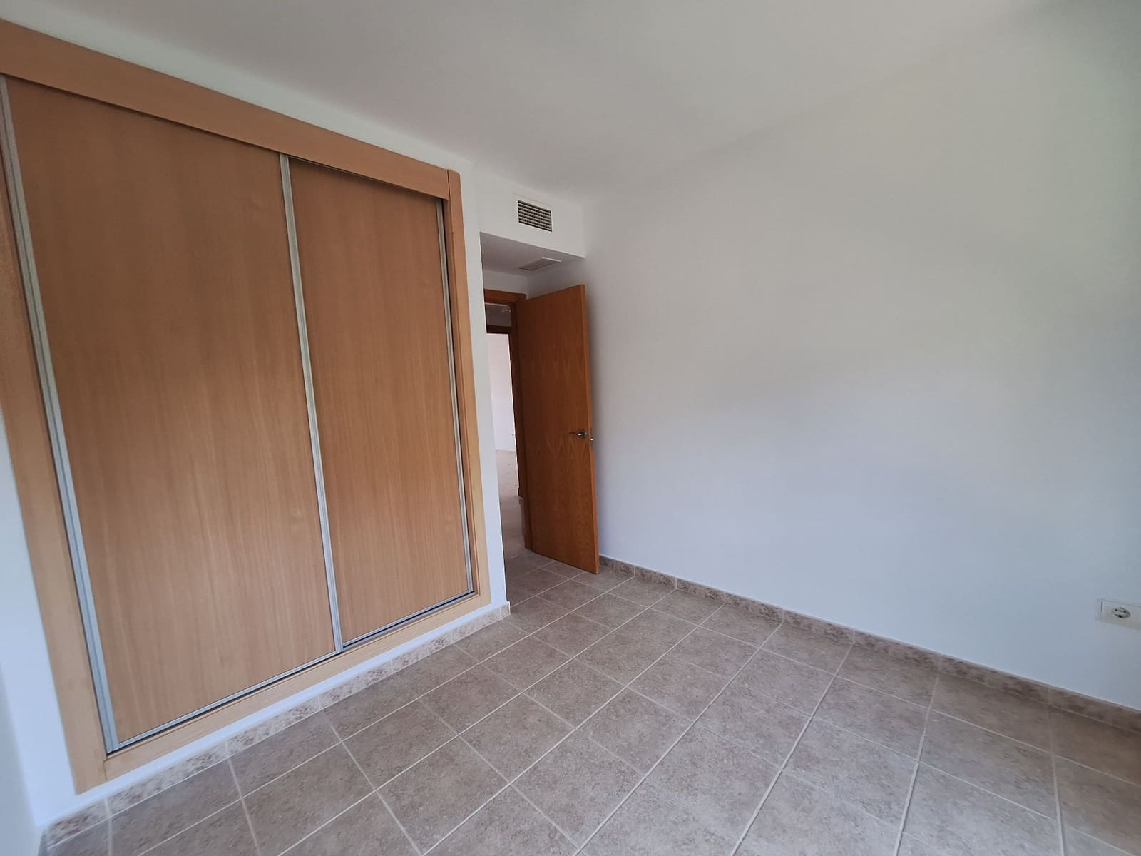 2 bedroom Apartment for sale in Bahia de Casares with pool garage - € 235,000 (Ref: 9819947)