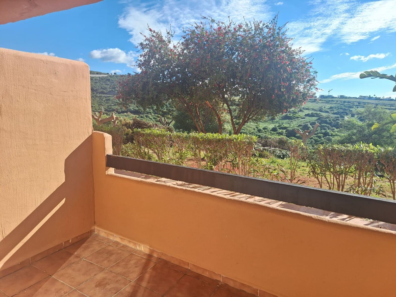 2 bedroom Apartment for sale in Bahia de Casares with pool garage - € 235,000 (Ref: 9819947)