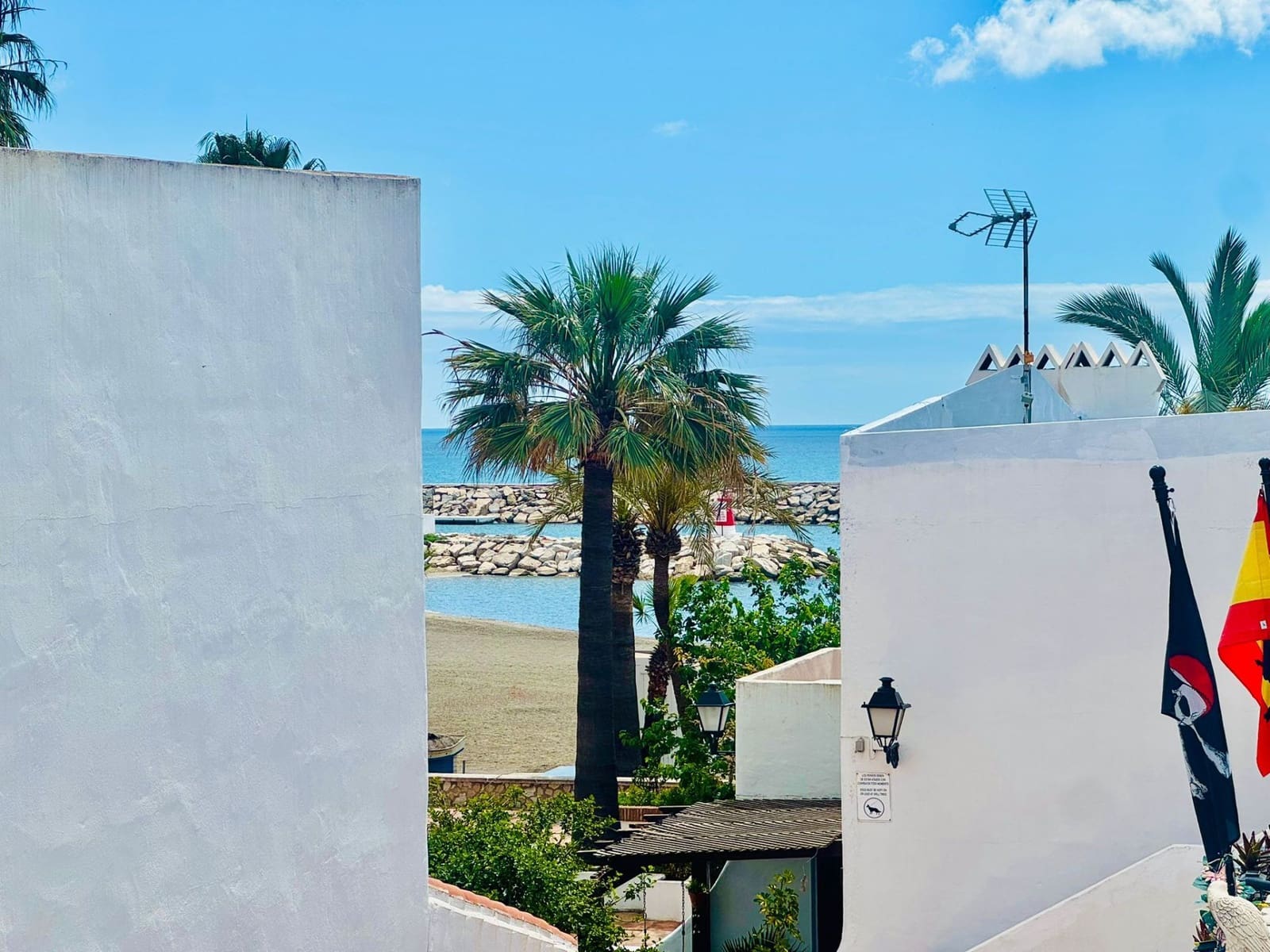 3 camera da letto Villetta Bifamiliare in vendita in San Luis de Sabinillas - 399.000 € (Rif: 9877931)