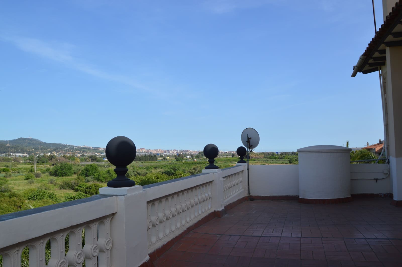 9 quarto Casa em Banda para venda em Sant Vicenc dels Horts com garagem - 1 640 000 € (Ref: 9806823)