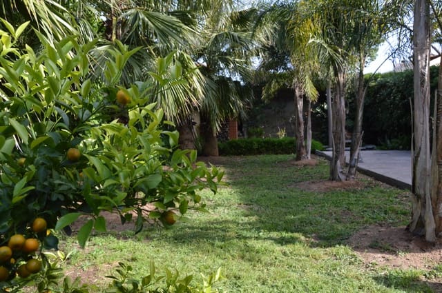 9 quarto Casa em Banda para venda em Sant Vicenç dels Horts com garagem - 1 640 000 € (Ref: 9806823)