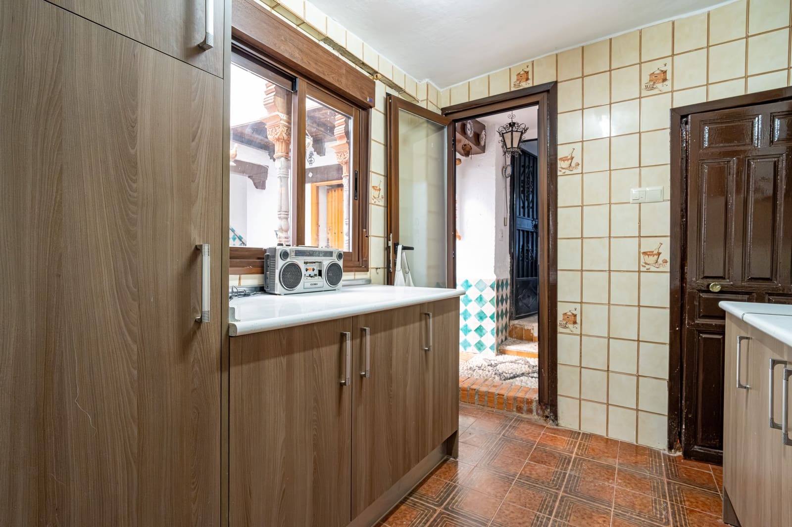 5 Zimmer Haus zu verkaufen in Granada Stadt mit Garage - 619.900 € (Ref: 10012367)