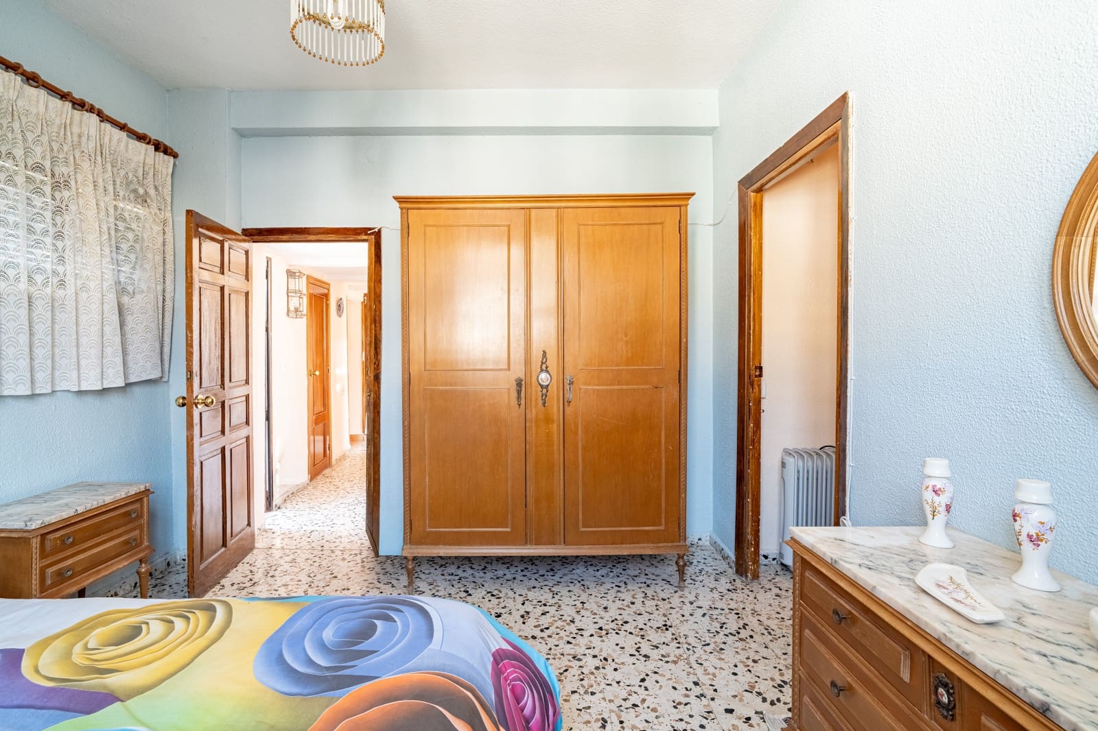 5 Zimmer Haus zu verkaufen in Granada Stadt mit Garage - 619.900 € (Ref: 10012367)